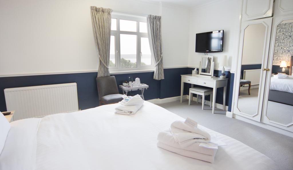 The White Lodge Hotel Filey Bagian luar foto